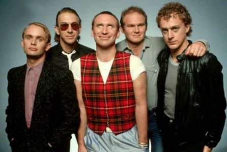 menatwork.jpg menatwork.jpg