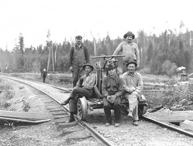 Crew_with_railroad_handcar,_Wynooche_Timber_Company,_Montesano,_ca_1921_(KINSEY_1041).jpeg