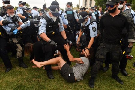 cops.jpg