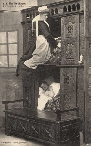old bed.jpg