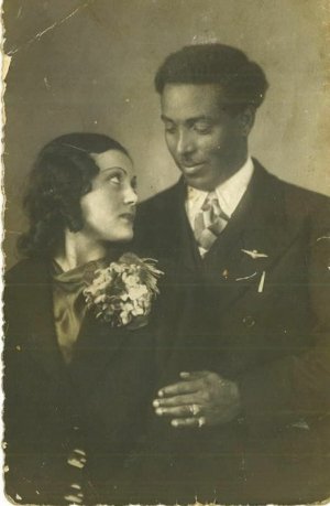 vintagephotos020822.jpg