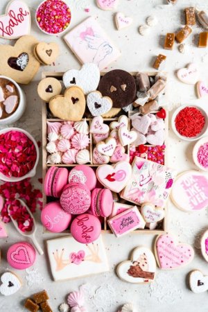 valentine cookies.jpg
