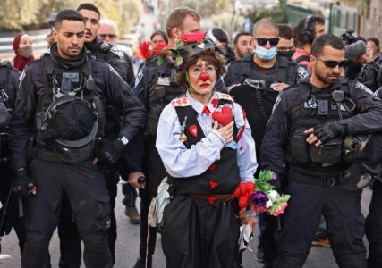 clown3.jpg