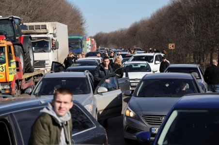 traffic jam.jpg