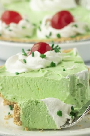 Easy-Shamrock-Pie-4[1].jpg
