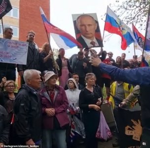 russians.jpg