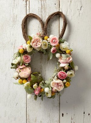 bunny-ears-grapevine-wreath-blooms-4f1e6deb.jpg