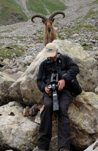 animal-photobombs-16-665x1024.jpg