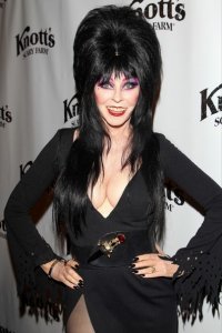 Elvira+Knott+Scary+Farm+HAUNT+event+kickoff+79l6Qdq9MJPl.jpg