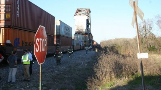 CSX-3.jpg CSX-3.jpg