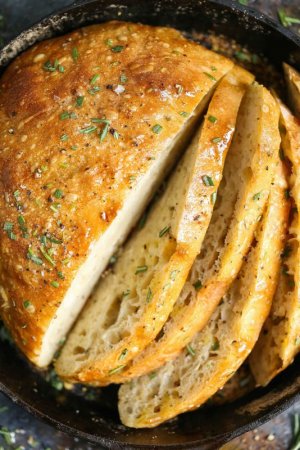 No-Knead-Rosemary-BreadIMG_0513-copy[1].jpg