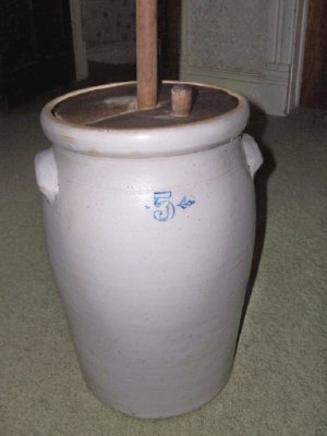 butter churn 2.jpg