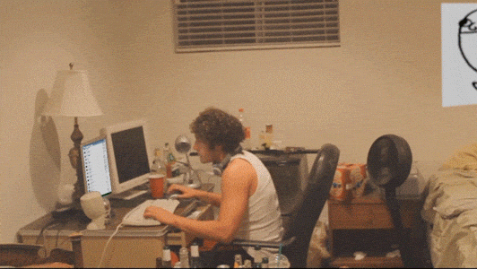 giphy-downsized-large-2560545313.gif