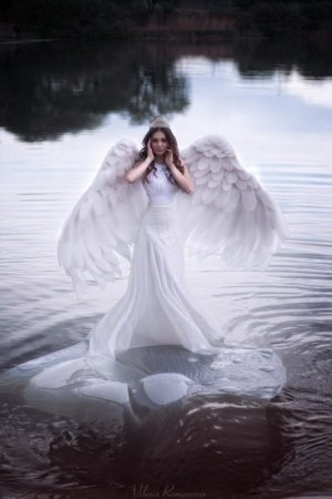 angel 3.jpg