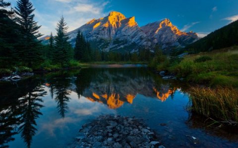 Mountain-Lake.jpg