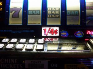 slot machine resized.jpg slot machine resized.jpg