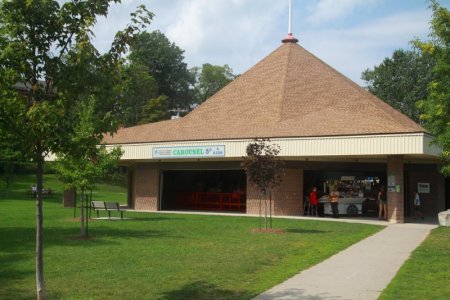 PD-Carousel.jpg PD-Carousel.jpg