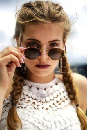 shades palm jada.jpg shades palm jada.jpg