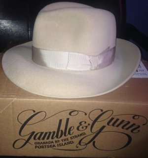 cream fedora 003.JPG