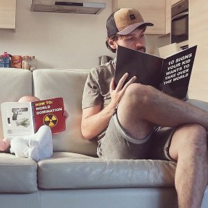 4-Dad-Photoshops-His-Baby-Into-Hilarious-Situations.jpg