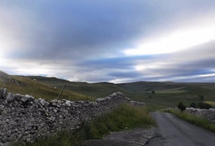 Above Malham Cove.1b.jpg