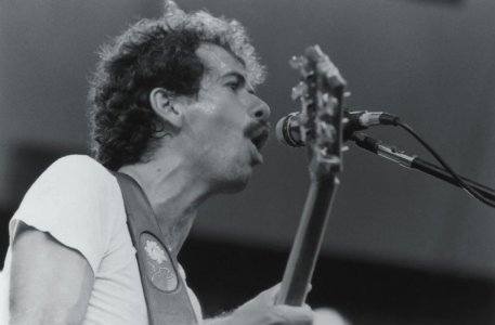 santana caravanserai 2.jpg santana caravanserai 2.jpg