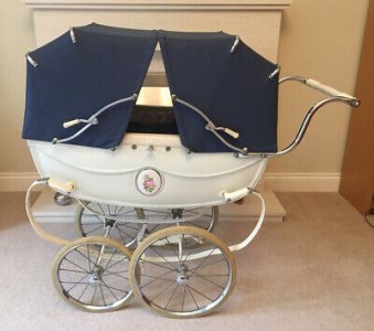 Silver-Cross-Vintage-1960s-Twin-Dolls-Pram.jpg