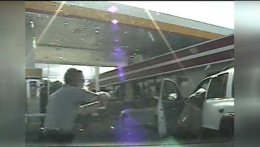 28242588-img-trooper-charged-in-shooting-of-unarmed-man-during-traffic-stop.jpg