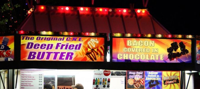 Food_signage_at_the_Canadian_National_Exhibition,_Toronto.jpg