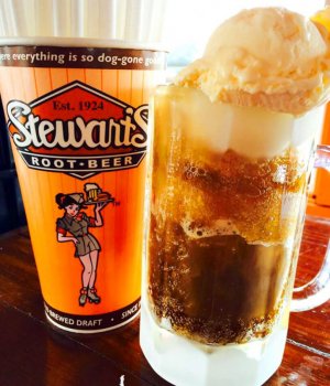 STEWARTS-ROOT-BEER-1.jpg