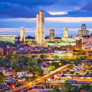 the-skyline-of-albany-new-yo9bec14-800x800.jpg