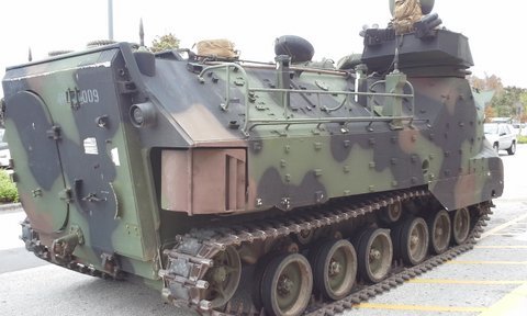 Marine AAV.jpg