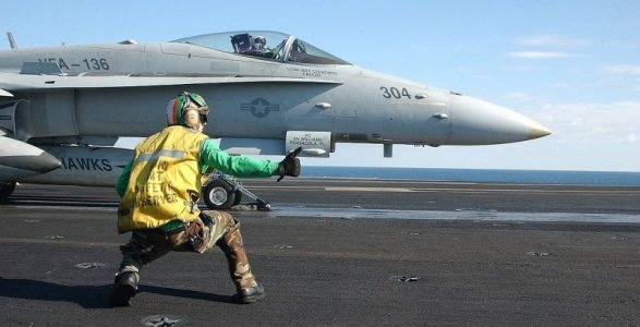 FA-18-Hornet-Cat-Shot.jpg
