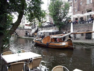 dutchboat.jpg
