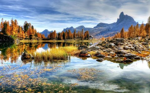 dolomites-2914157__480.jpg