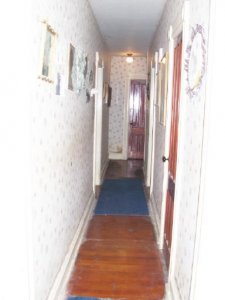 upstairs_hallway.jpg