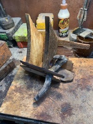 semi fin side.jpg