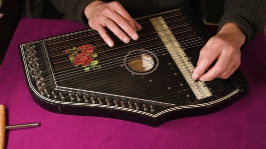 maxresdefault_zither-357441538.jpg
