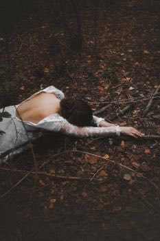 dead in autumn morn.jpg
