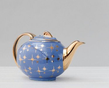 f5175e8be5718218a8849f088aafb280--pottery-teapots-gold-stars.jpg