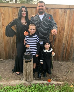 Addams Family2.jpg
