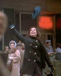 The Story Behind the Iconic 'Mary Tyler Moore Show' Opening - ABC News