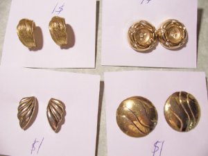 earrings2.jpg