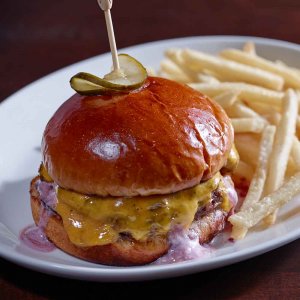 citizen-supper-club-citizen-burger.jpg