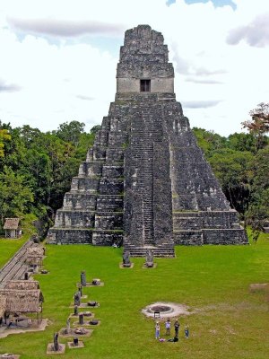 Tikal.jpg