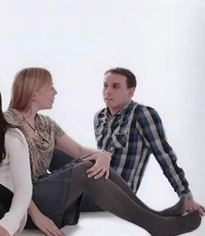 Laura + John 1b (2).jpg Laura + John 1b (2).jpg