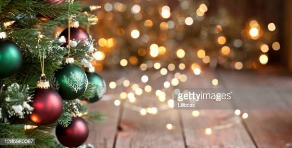 treedecorations.jpg