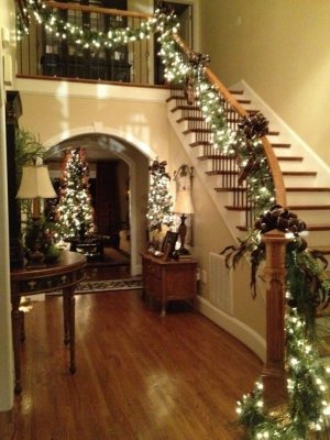 xmasstairway.jpg