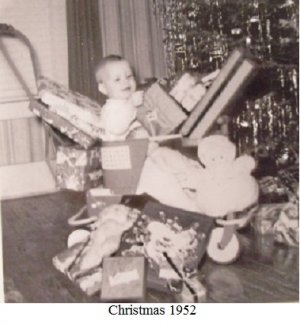 Christmas 1952.jpg