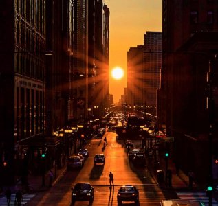 Chicago Henge.JPG